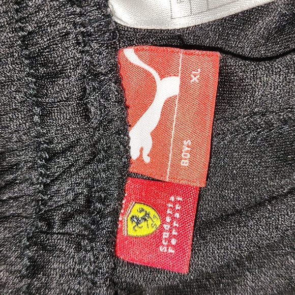 Great condition Boys Puma shorts size XL - Picture 2 of 9